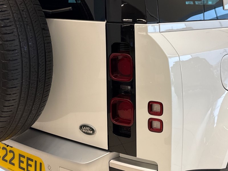 Used Land Rover Defender 2022 for sale - 76981611: Photo 44