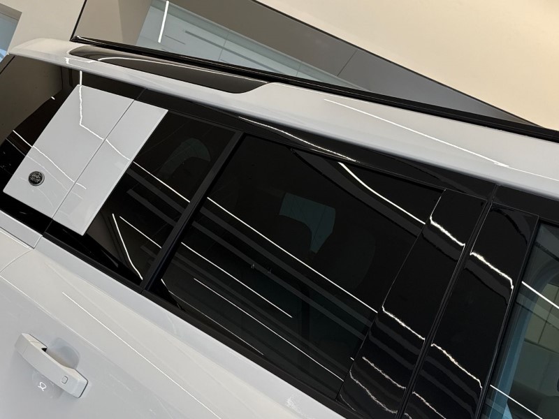 Used Land Rover Defender 2022 for sale - 76981611: Photo 48