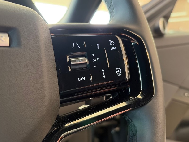 Used Land Rover Range Rover Evoque 2025 for sale - 78067117: Photo 29