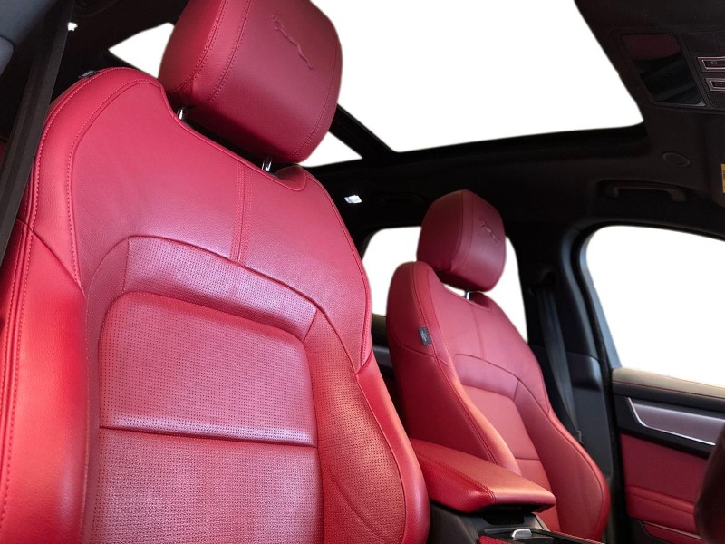 Used Jaguar F-Pace 2022 for sale - 77285826: Photo 26