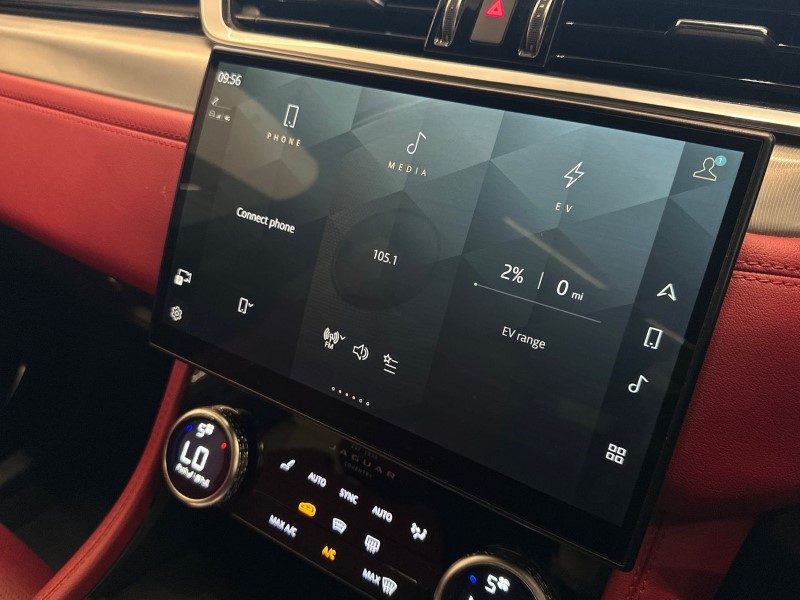 Used Jaguar F-Pace 2022 for sale - 77285826: Photo 30