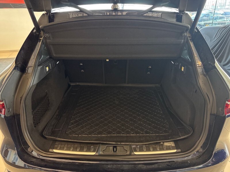 Used Jaguar F-Pace 2024 for sale - 78053248: Photo 10