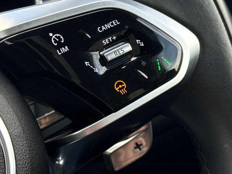 Used Jaguar F-Pace 2024 for sale - 78053248: Photo 27