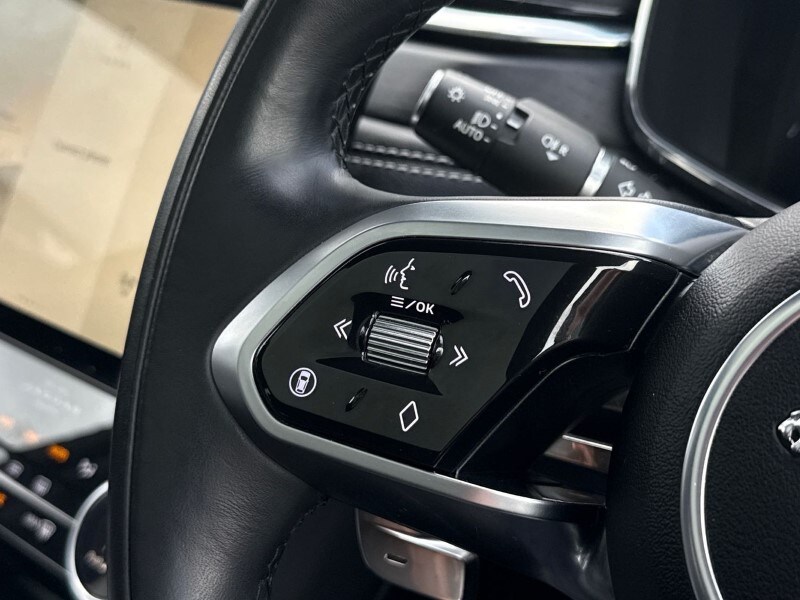 Used Jaguar F-Pace 2024 for sale - 78053248: Photo 28