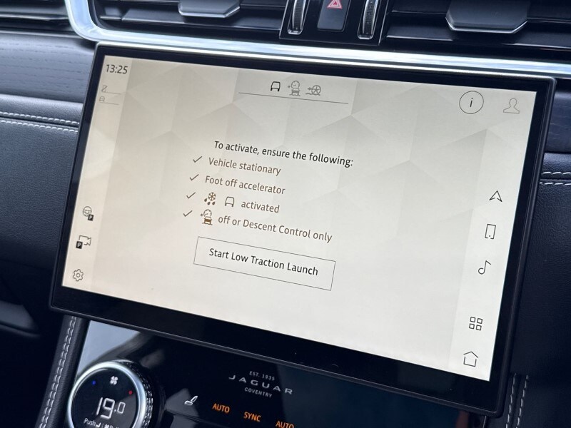 Used Jaguar F-Pace 2024 for sale - 78053248: Photo 33