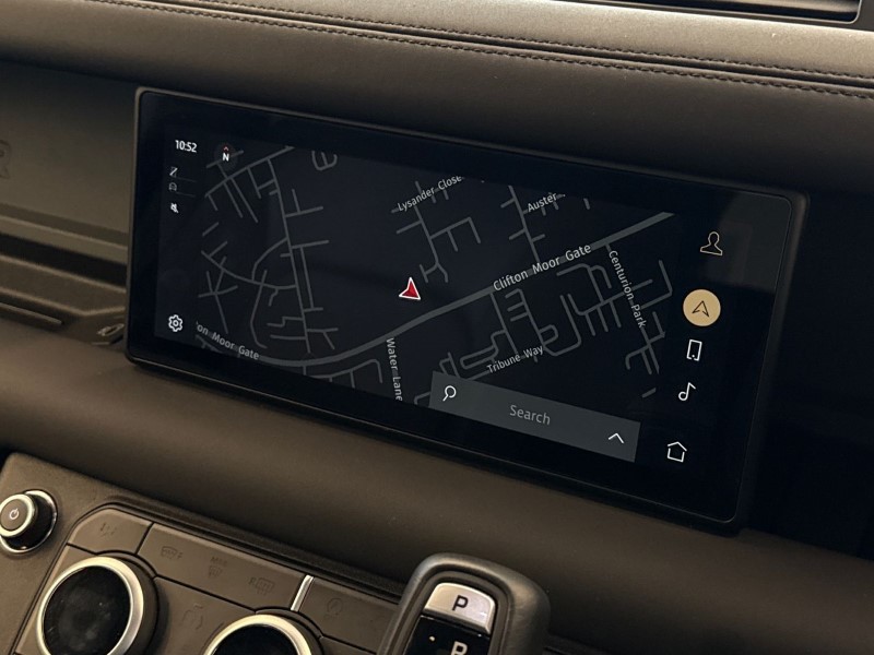 Used Land Rover Defender 2024 for sale - 77803955: Photo 11