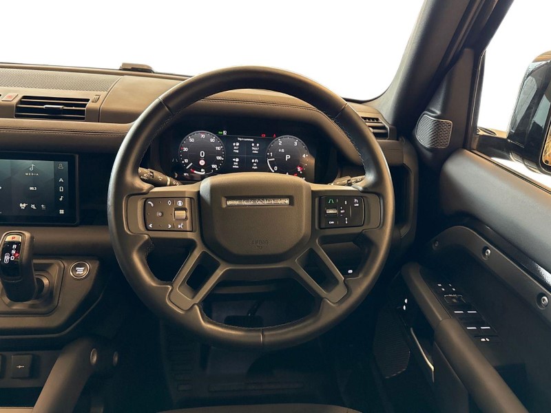 Used Land Rover Defender 2024 for sale - 77803955: Photo 15