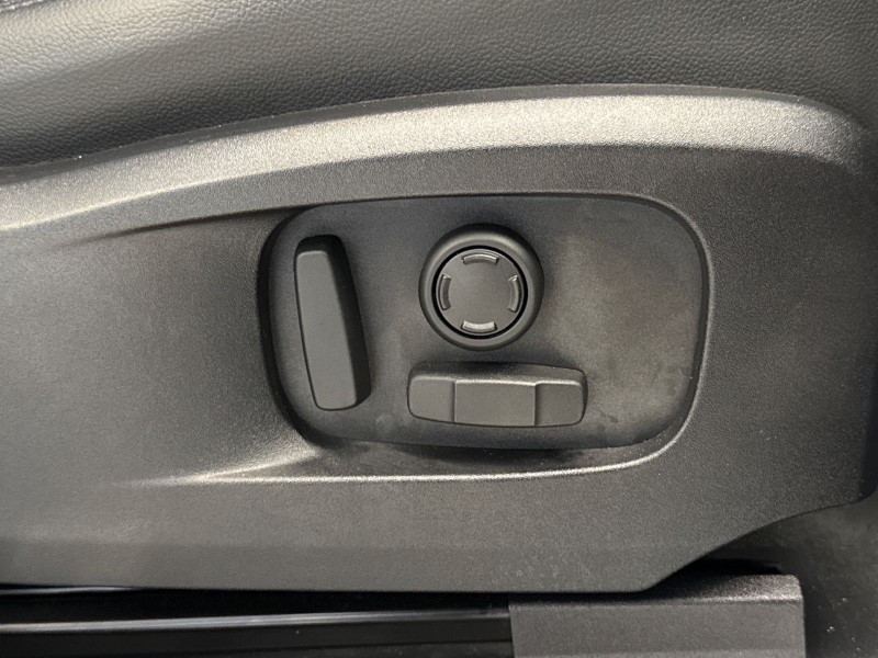 Used Land Rover Defender 2024 for sale - 77803955: Photo 24