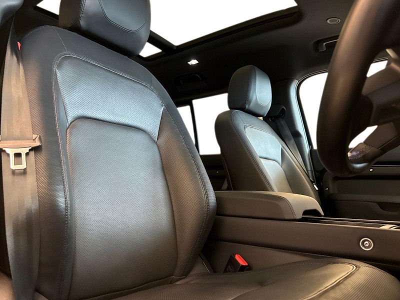 Used Land Rover Defender 2024 for sale - 77803955: Photo 26