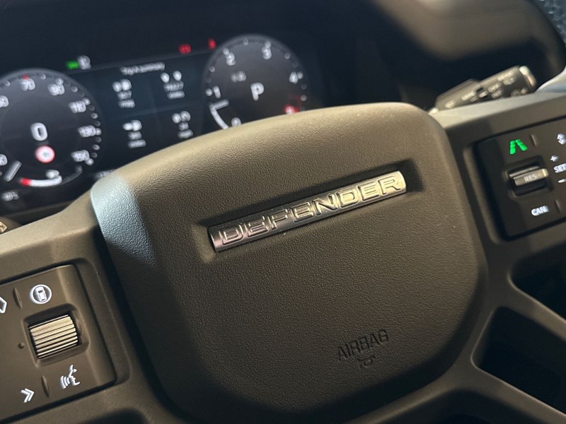 Used Land Rover Defender 2024 for sale - 77803955: Photo 27