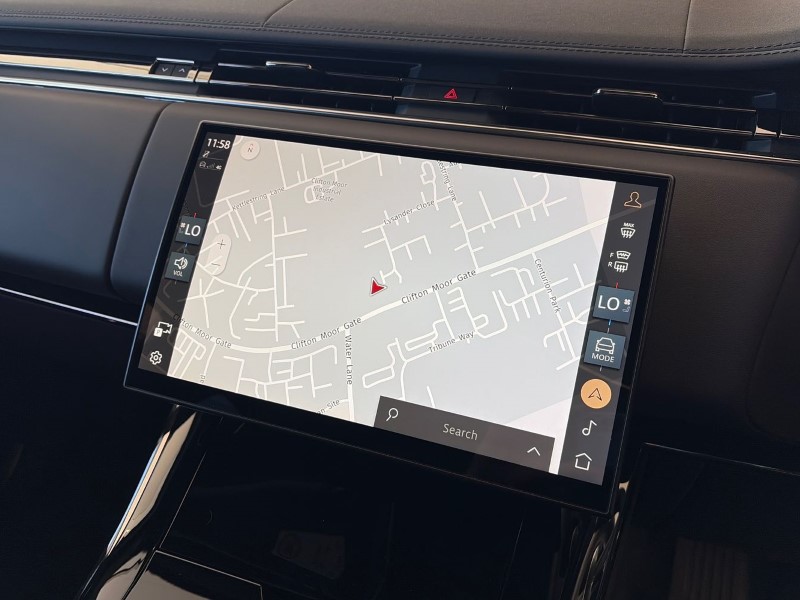 Used Land Rover Range Rover Sport 2024 for sale - 77918098: Photo 11