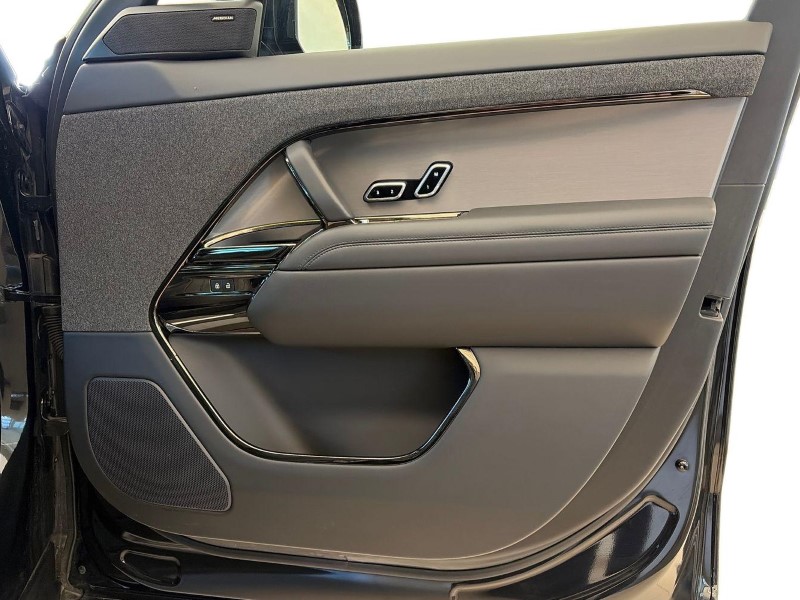 Used Land Rover Range Rover Sport 2024 for sale - 77918098: Photo 23