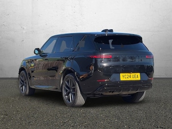 Used Land Rover Range Rover Sport 2024 for sale - 77918098: Photo