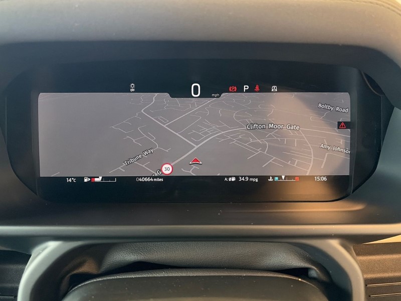 Used Land Rover Defender 2022 for sale - 78011192: Photo 16