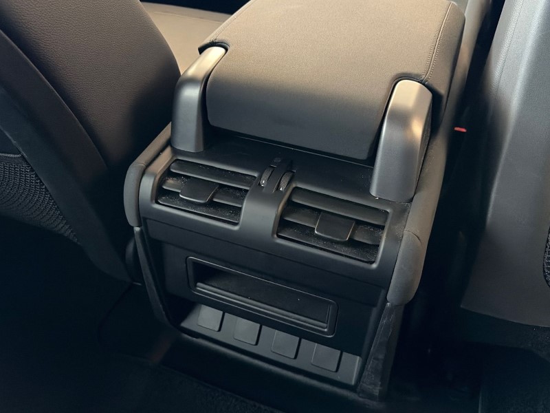 Used Land Rover Defender 2022 for sale - 78011192: Photo 18