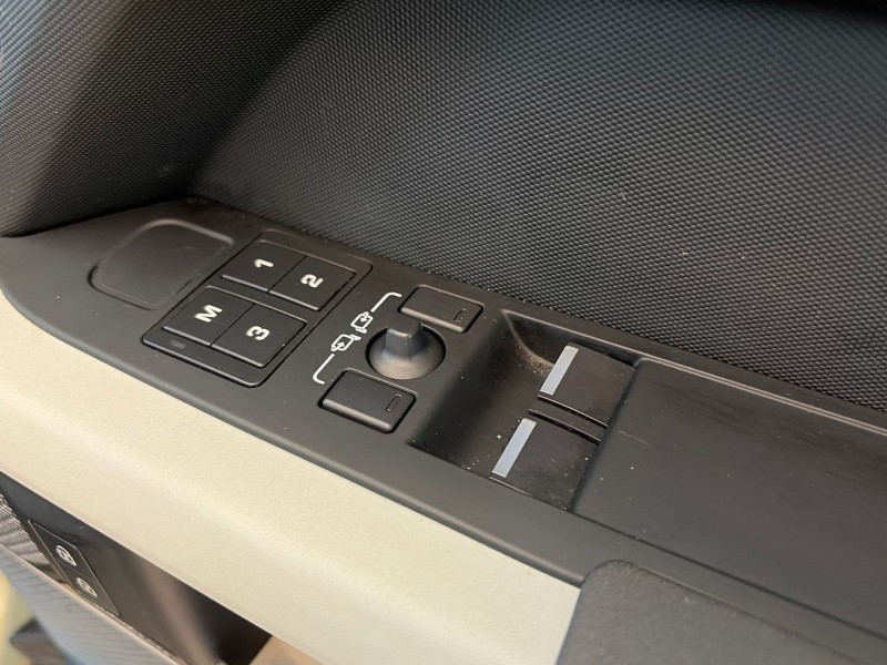 Used Land Rover Defender 2022 for sale - 78011192: Photo 24