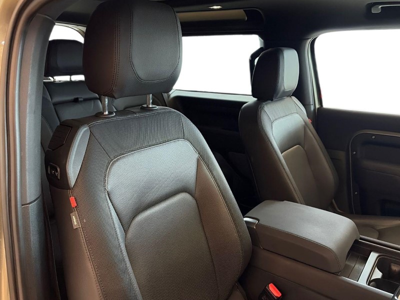 Used Land Rover Defender 2022 for sale - 78011192: Photo 27