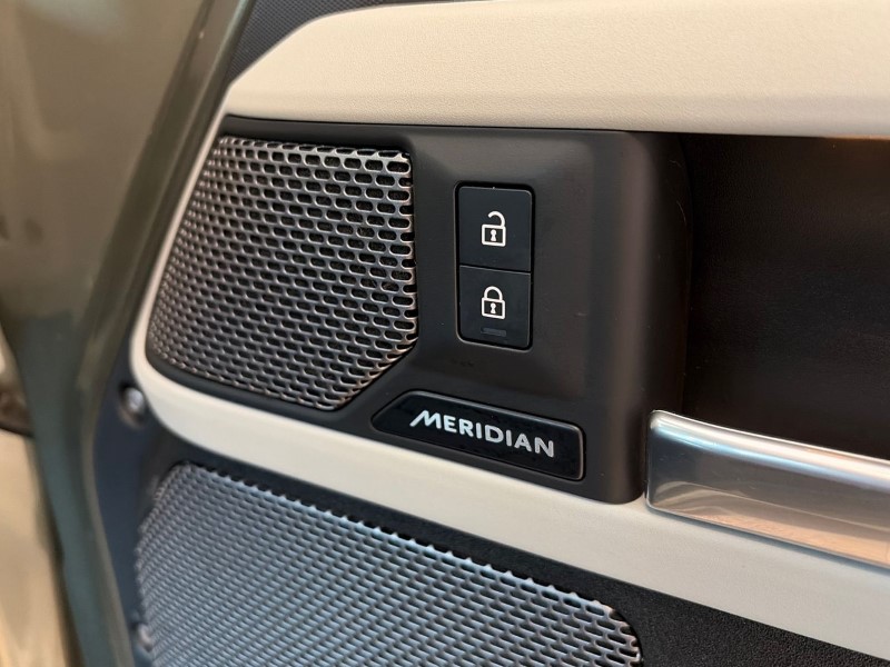 Used Land Rover Defender 2022 for sale - 78011192: Photo 39