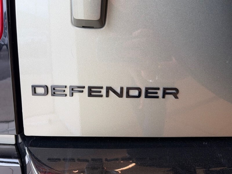 Used Land Rover Defender 2022 for sale - 78011192: Photo 49