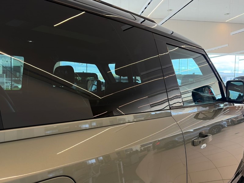 Used Land Rover Defender 2022 for sale - 78011192: Photo 54