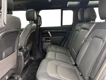 Used Land Rover Defender 2023 for sale - 78618043: Photo