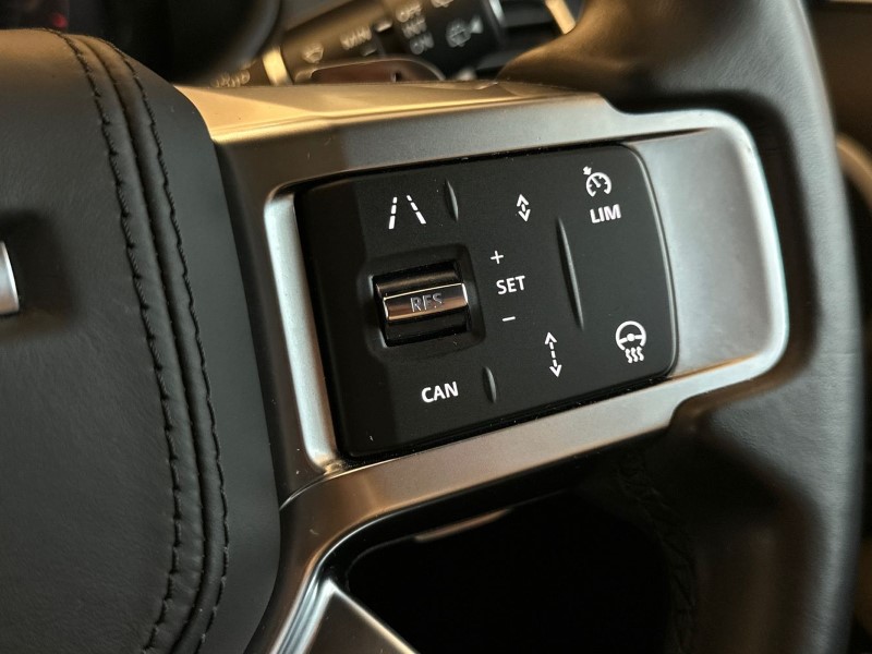 Used Land Rover Discovery 2024 for sale - 77300567: Photo 30