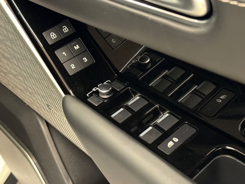 Used Land Rover Range Rover Velar 2021 for sale - 76982050: Photo 23