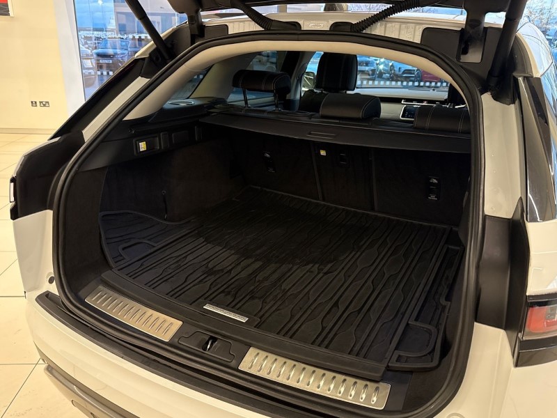 Used Land Rover Range Rover Velar 2021 for sale - 76982050: Photo 40