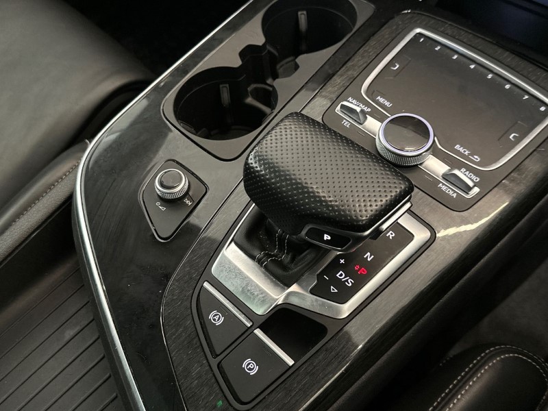 Used Audi Q7 2018 for sale - 77127621: Photo 13