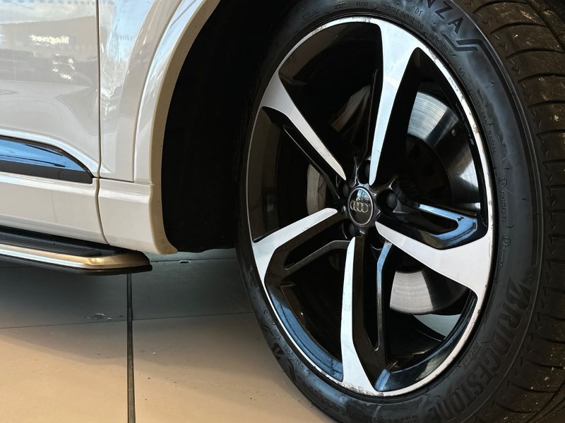 Used Audi Q7 2018 for sale - 77127621: Photo 48