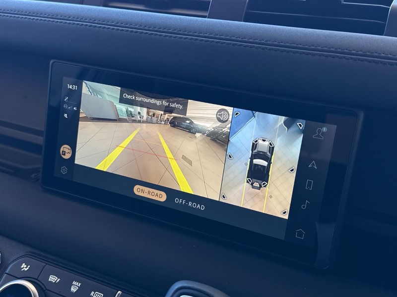 Used Land Rover Defender 2023 for sale - 77934545: Photo 12