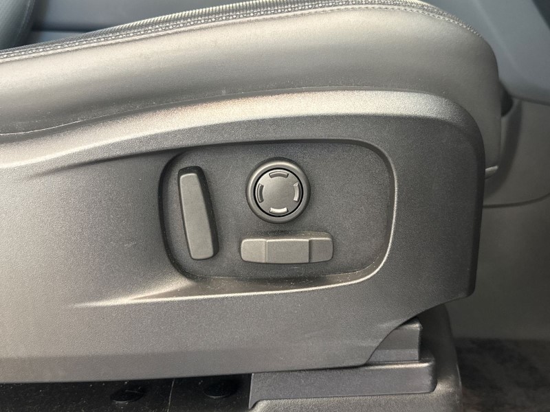 Used Land Rover Defender 2023 for sale - 77934545: Photo 24