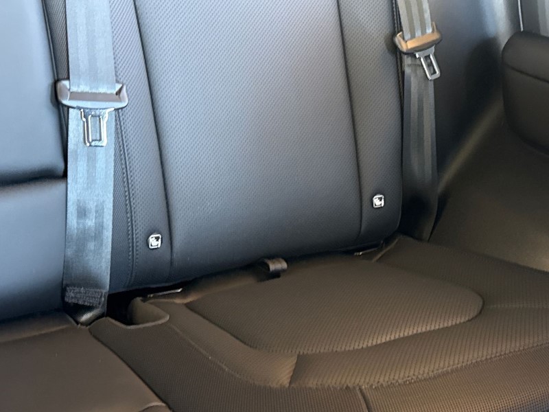 Used Land Rover Defender 2023 for sale - 77934545: Photo 37