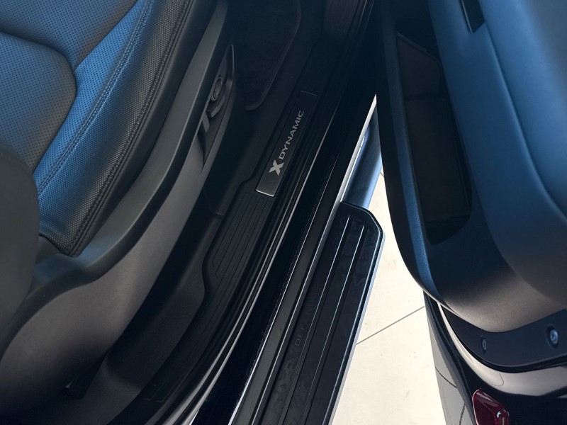 Used Land Rover Defender 2023 for sale - 77934545: Photo 38