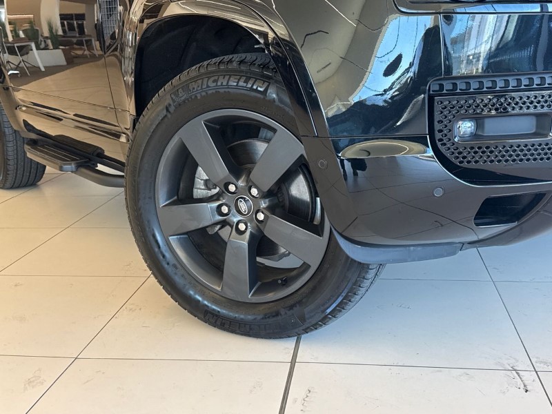 Used Land Rover Defender 2023 for sale - 77934545: Photo 43