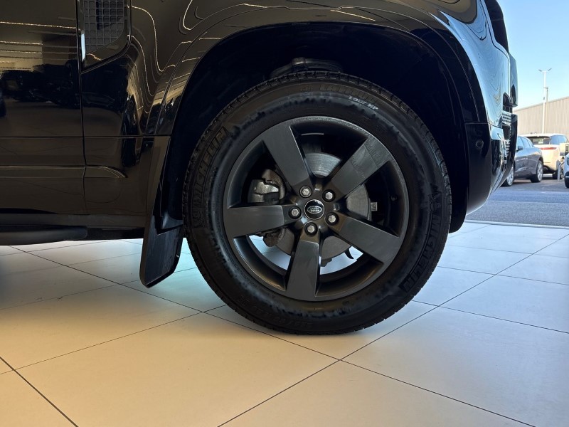 Used Land Rover Defender 2023 for sale - 77934545: Photo 8