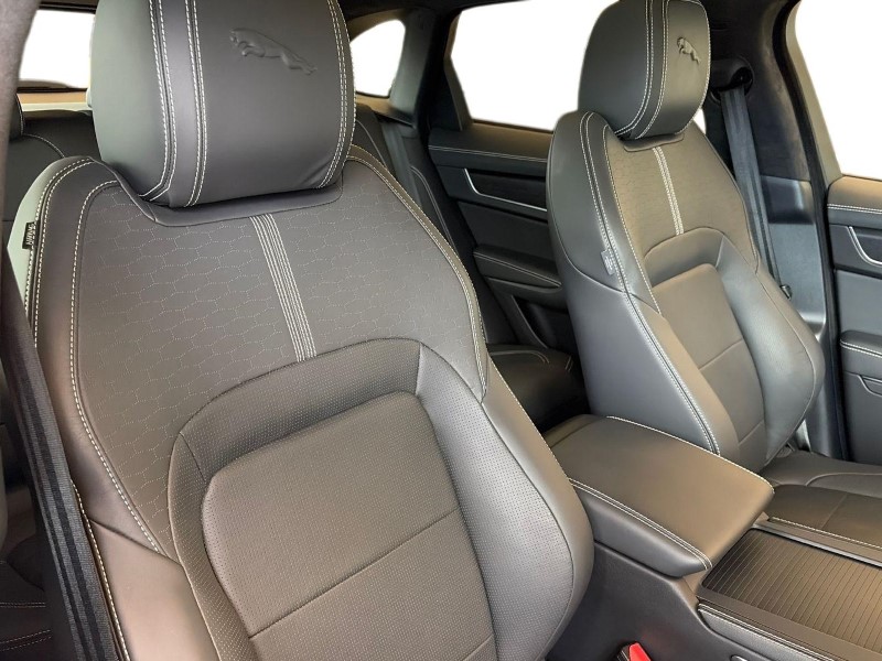 Used Jaguar F-Pace 2024 for sale - 77830031: Photo 25