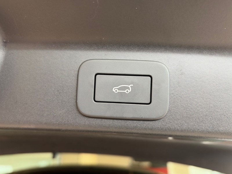 Used Jaguar F-Pace 2024 for sale - 77830031: Photo 42