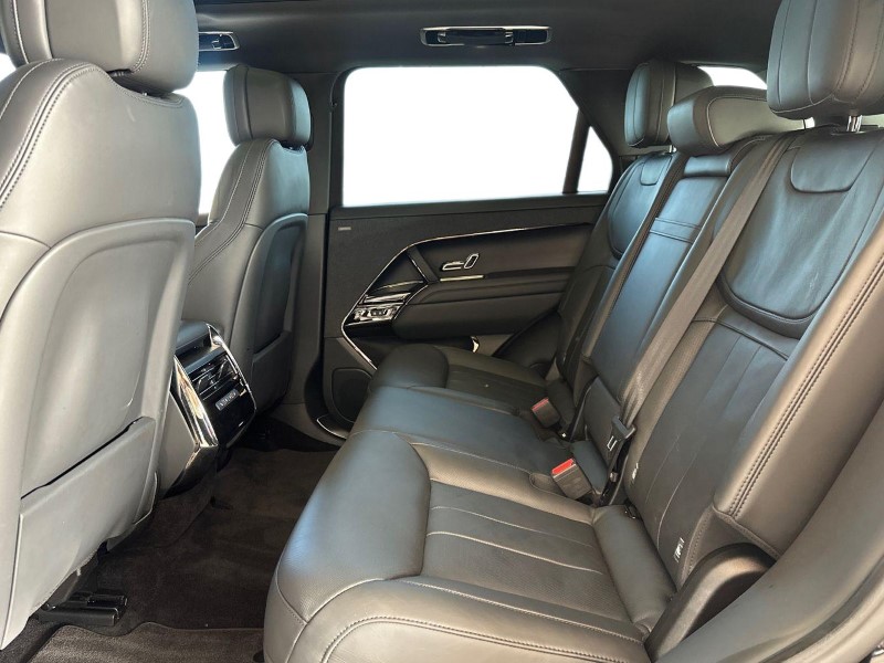Used Land Rover Range Rover Sport 2023 for sale - 77353898: Photo 4
