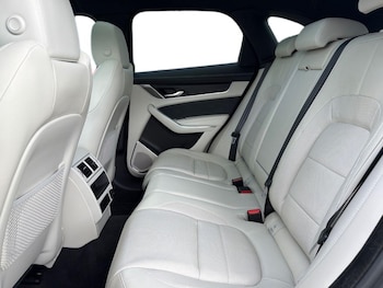 Used Jaguar F-Pace 2022 for sale - 78499568: Photo