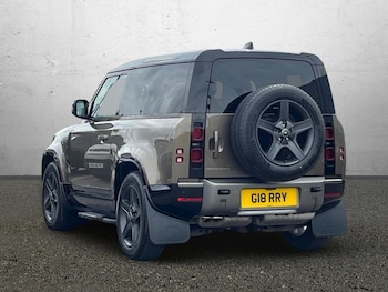 Used Land Rover Defender 2025 for sale - 78787805: Photo
