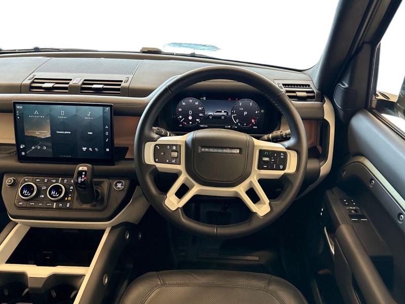 Used Land Rover Defender 2024 for sale - 77435255: Photo 15