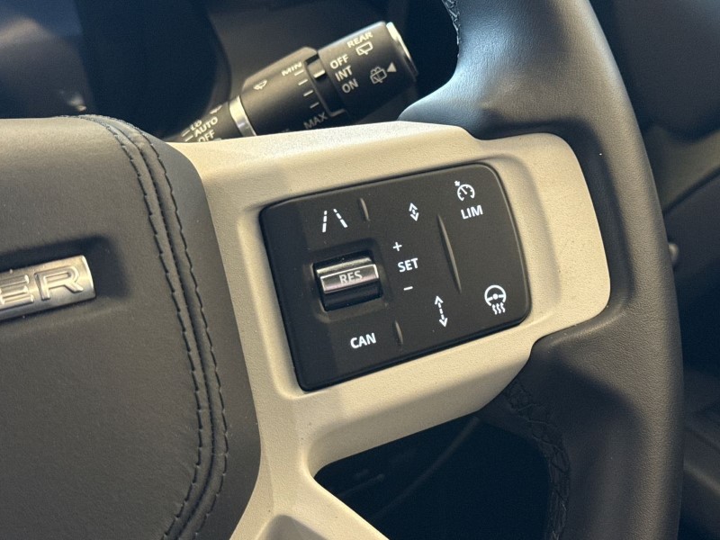 Used Land Rover Defender 2024 for sale - 77435255: Photo 28