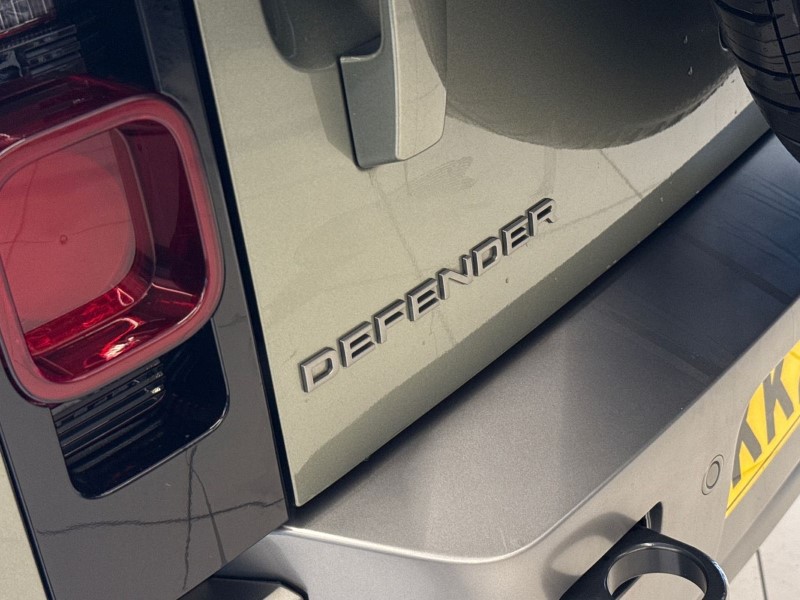 Used Land Rover Defender 2024 for sale - 77435255: Photo 43