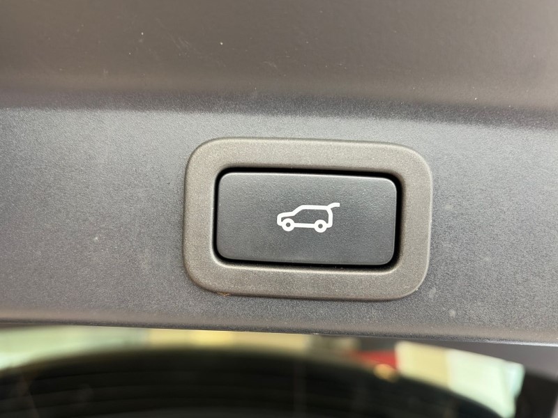 Used Jaguar F-Pace 2022 for sale - 77662135: Photo 43