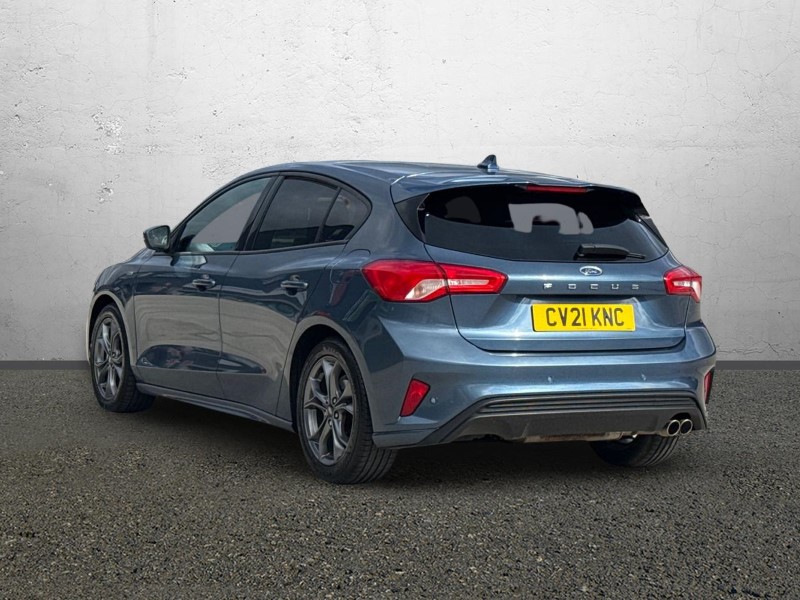 Used Ford Focus 2021 for sale - 78011200: Photo 2