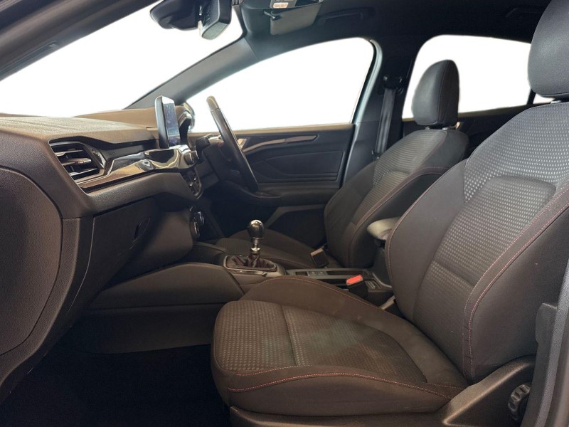 Used Ford Focus 2021 for sale - 78011200: Photo 3