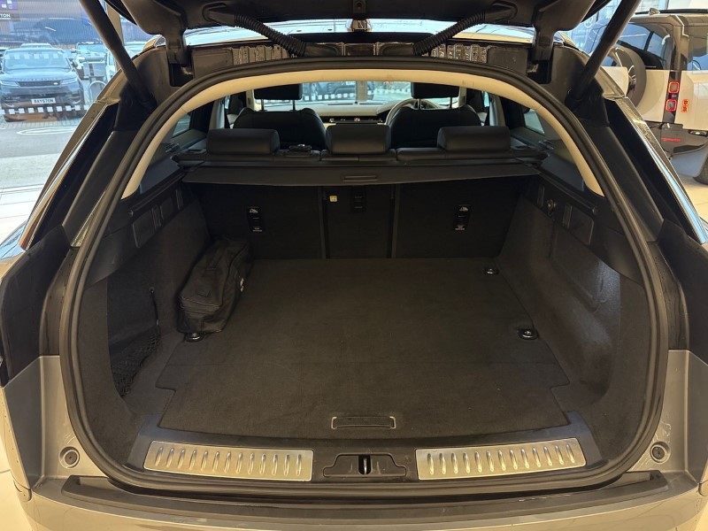 Used Land Rover Range Rover Velar 2024 for sale - 77420532: Photo 10