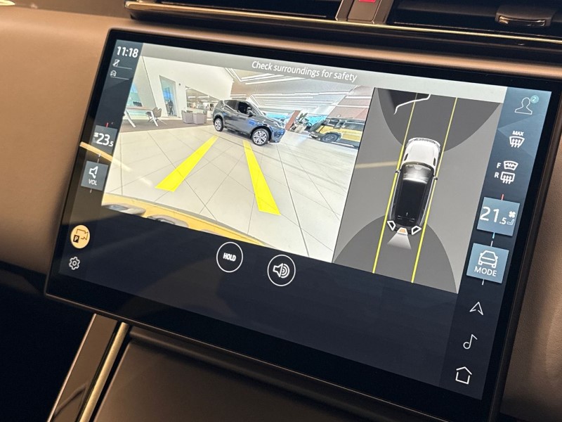 Used Land Rover Range Rover Velar 2024 for sale - 77420532: Photo 12