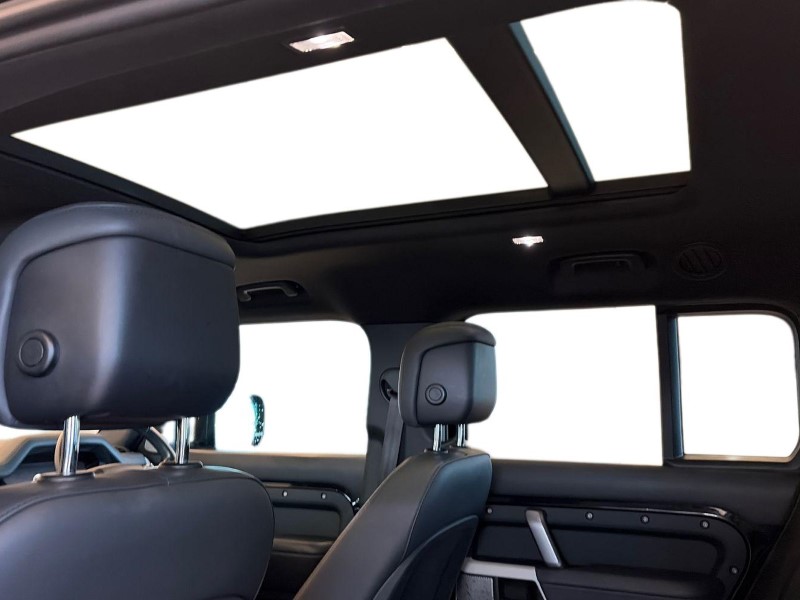 Used Land Rover Defender 2023 for sale - 77071183: Photo 21